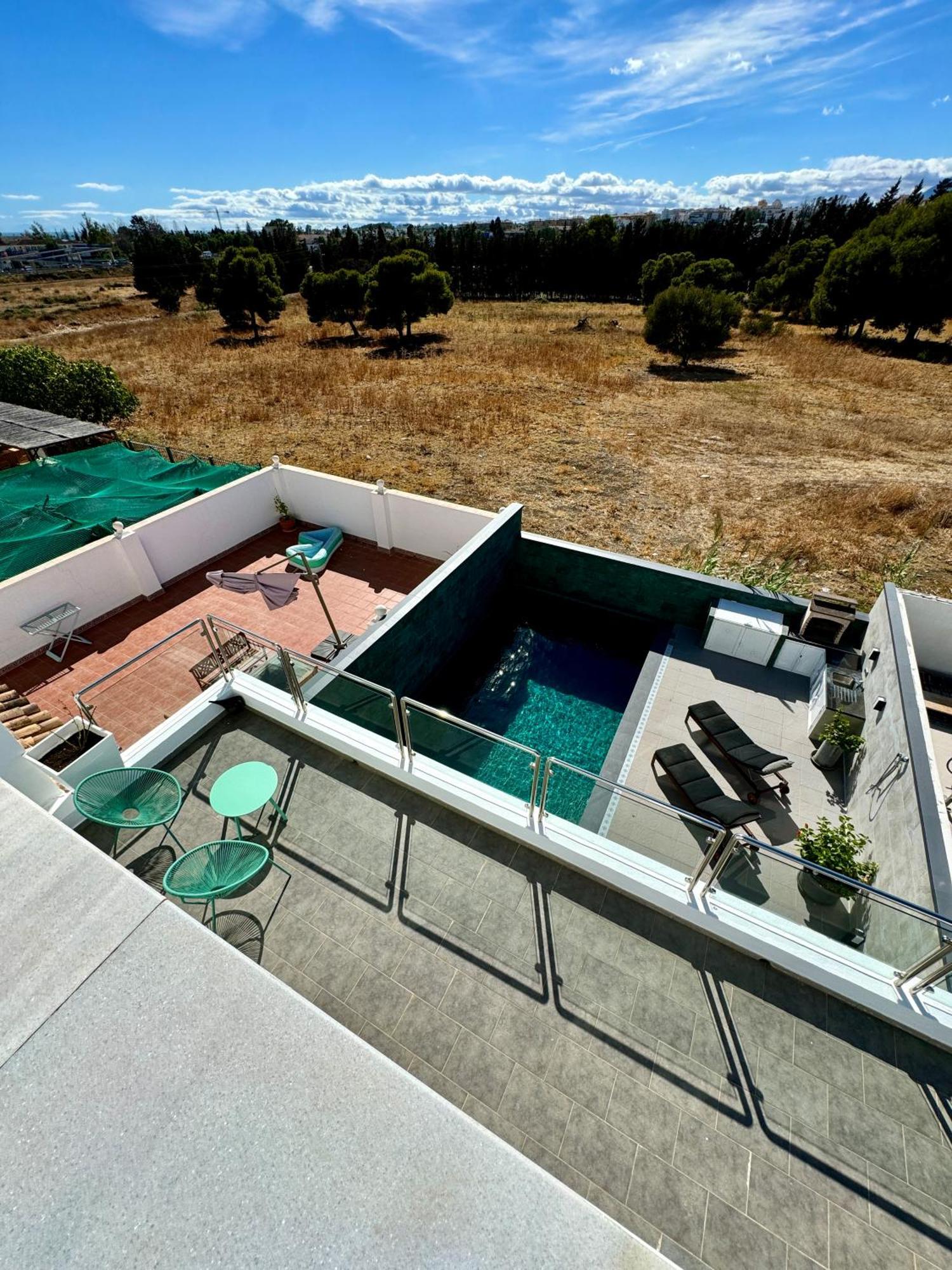 Casa Dragon Townhouse With Private Pool - Eaw Homes Hébergement de vacances Marbellac